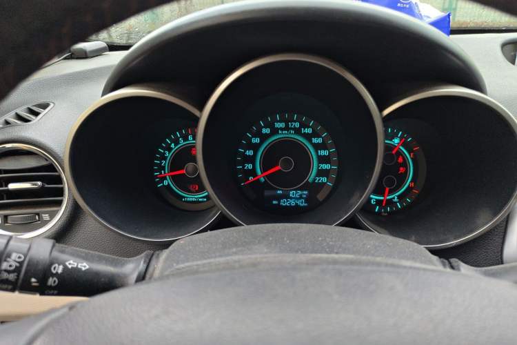 Used CHANGAN Eado 2012 1.6L Manual Luxury Model China IV Standard Instrument Cluster