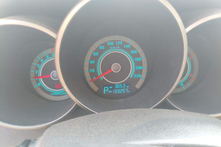 Used CHANGAN Eado 2012 1.6L Automatic Luxury Version China IV Standard Instrument Cluster