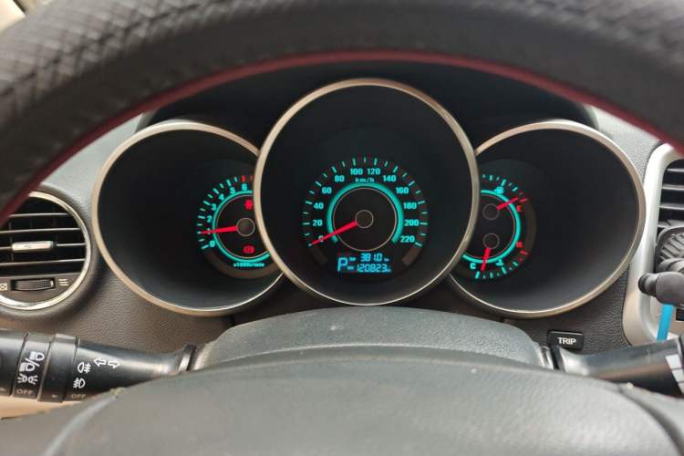 Used CHANGAN Eado 2012 1.6L Automatic Luxury Version China IV Standard Instrument Cluster