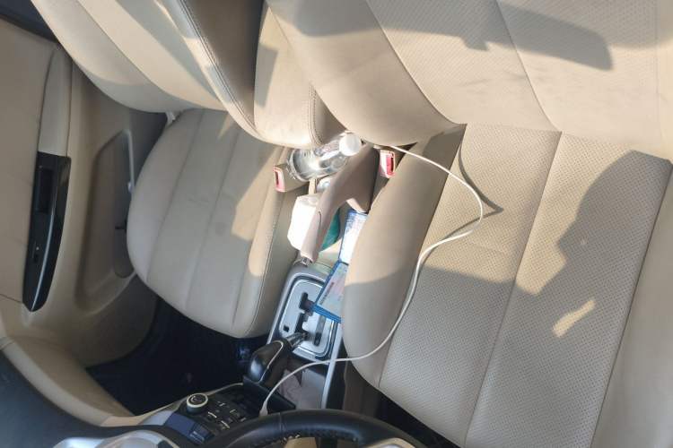 Used CHANGAN Eado 2012 1.6L Automatic Luxury Version China IV Standard Left Front Seat