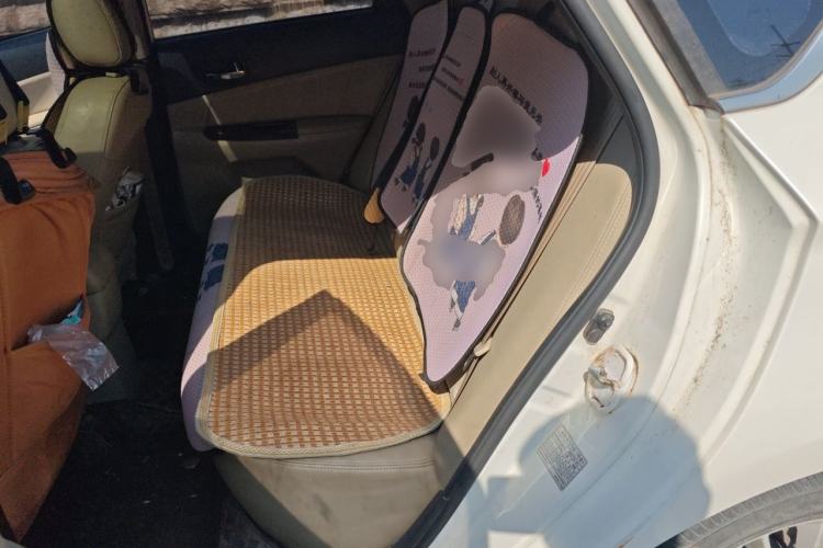 Used CHANGAN Eado 2012 1.6L Manual Luxury Model China IV Standard Left Rear Seat