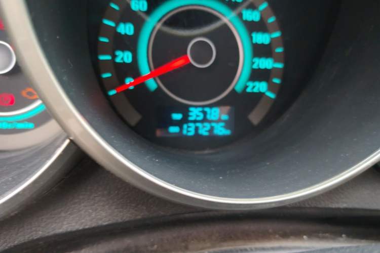 Used CHANGAN Eado 2012 1.6L Manual Shuya Model China IV Standard Odometer Close Up