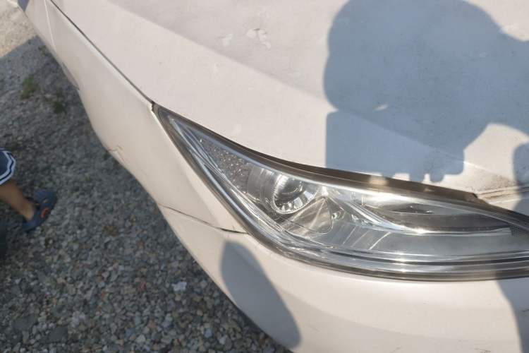 Used CHANGAN Eado 2012 1.6L Automatic Luxury Version China IV Standard Right Front Headlight