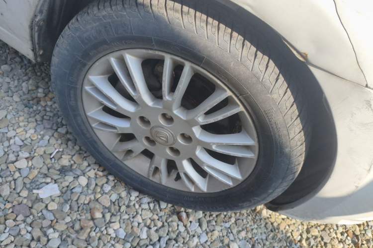 Used CHANGAN Eado 2012 1.6L Automatic Luxury Version China IV Standard Right Front Wheel Hub