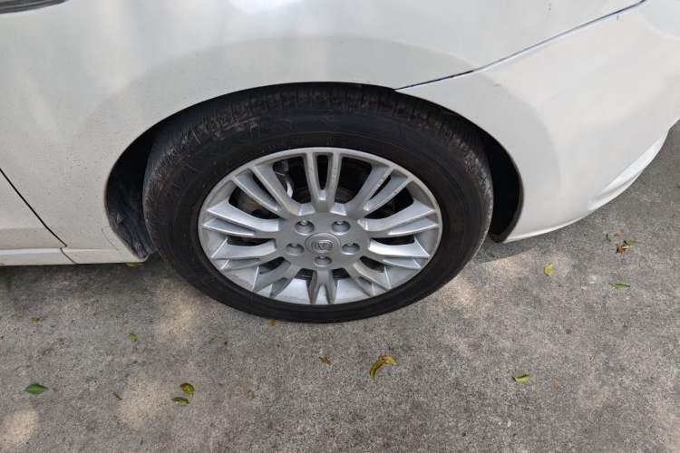 Used CHANGAN Eado 2012 1.6L Automatic Luxury Version China IV Standard Right Front Wheel Hub