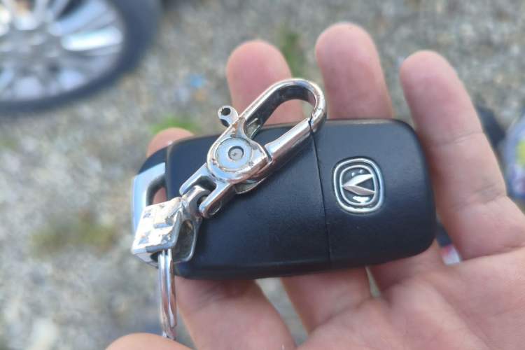 Used CHANGAN Eado 2012 1.6L Automatic Luxury Version China IV Standard Vehicle Key