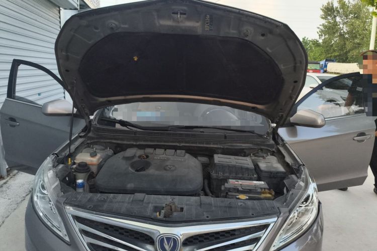 Used CHANGAN Eado 2012 1.6L Manual Luxury Model China IV Standard Engine Bay