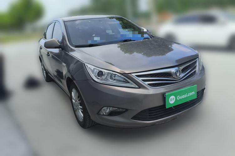 Used CHANGAN Eado 2012 1.6L Manual Luxury Model China IV Standard Front Right 45 Deg