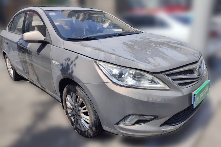 Used CHANGAN Eado 2012 1.6L Manual Luxury Model China IV Standard Front Right 45 Deg