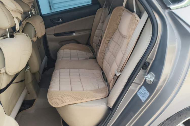 Used CHANGAN Eado 2012 1.6L Manual Luxury Model China IV Standard Left Rear Seat