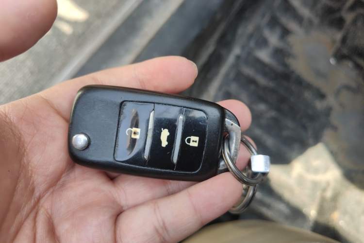 Used CHANGAN Eado 2012 1.6L Manual Luxury Model China IV Standard Vehicle Key