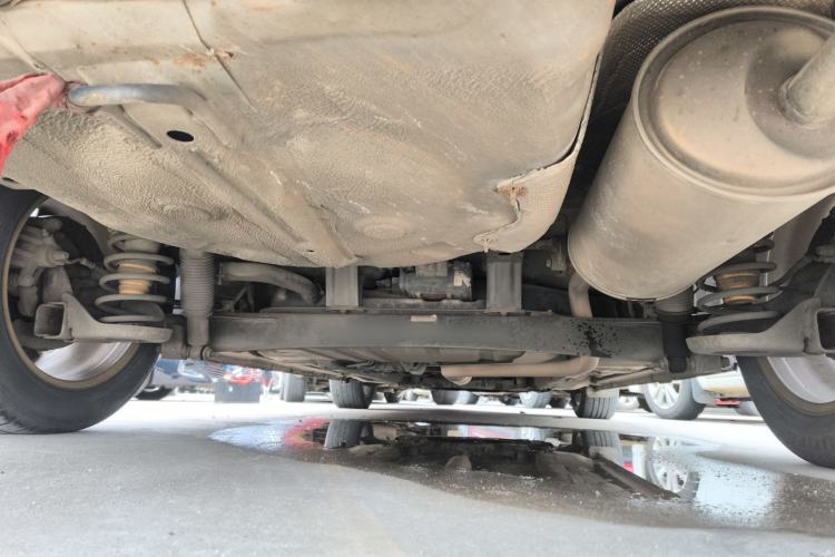 Used CHANGAN Eado 2013 1.6L Manual Luxury Model China V Standard Chassis Rear