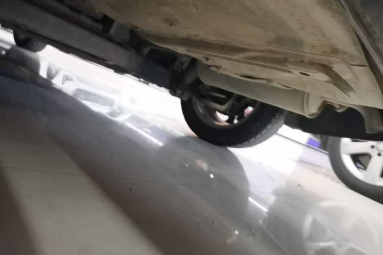 Used CHANGAN Eado 2013 1.6L Manual Luxury Model China V Standard Chassis Rear Left