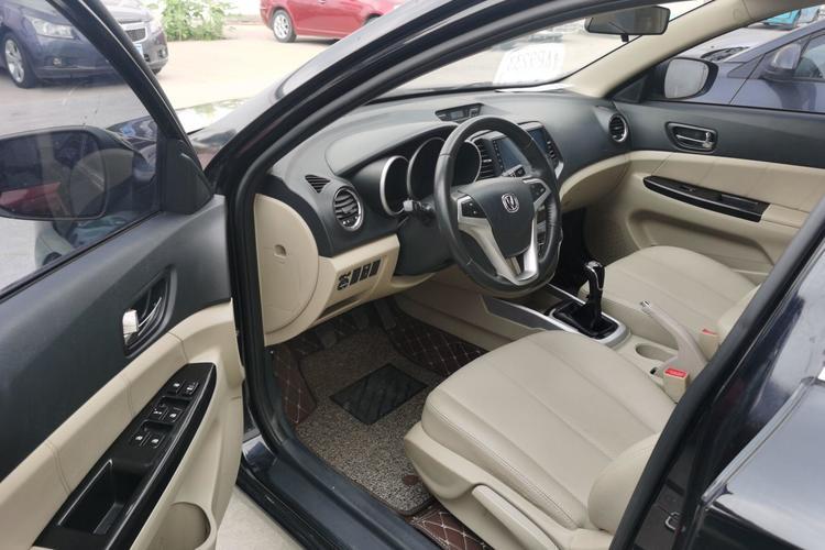 Used CHANGAN Eado 2013 1.6L Manual Luxury Model China V Standard Driver Seat