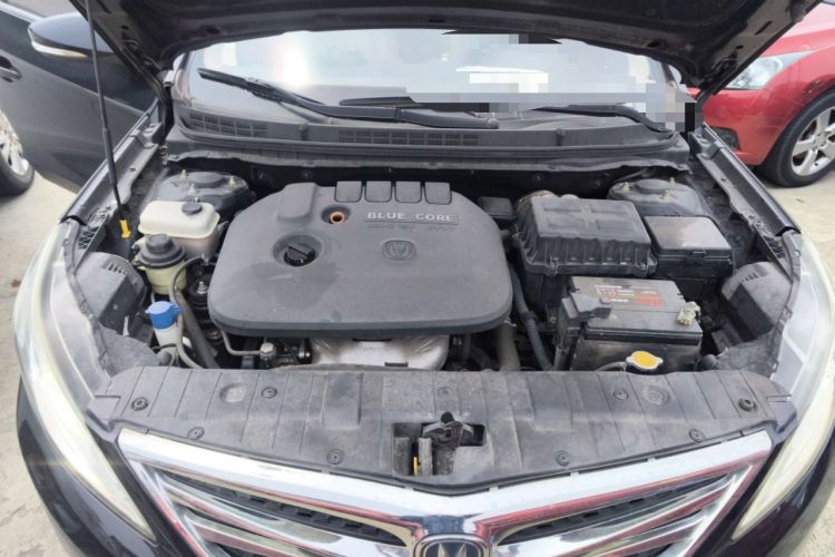 Used CHANGAN Eado 2013 1.6L Manual Luxury Model China V Standard Engine Bay