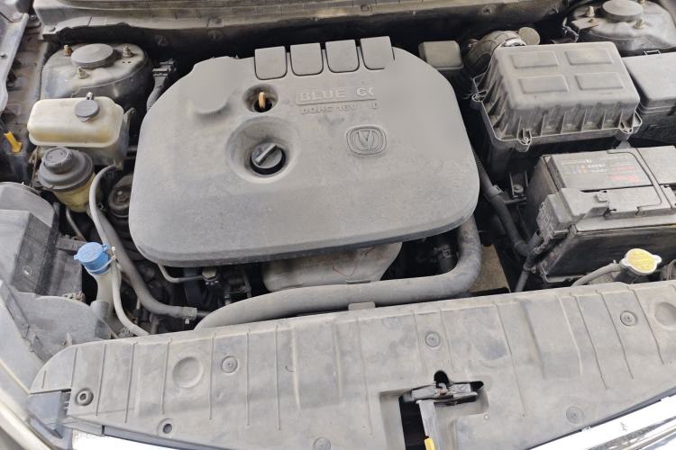 Used CHANGAN Eado 2013 1.6L Manual Luxury Model China V Standard Engine Bay