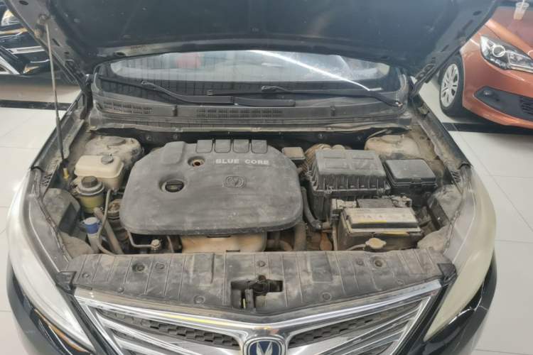 Used CHANGAN Eado 2013 1.6L Manual Luxury Model China V Standard Engine Bay