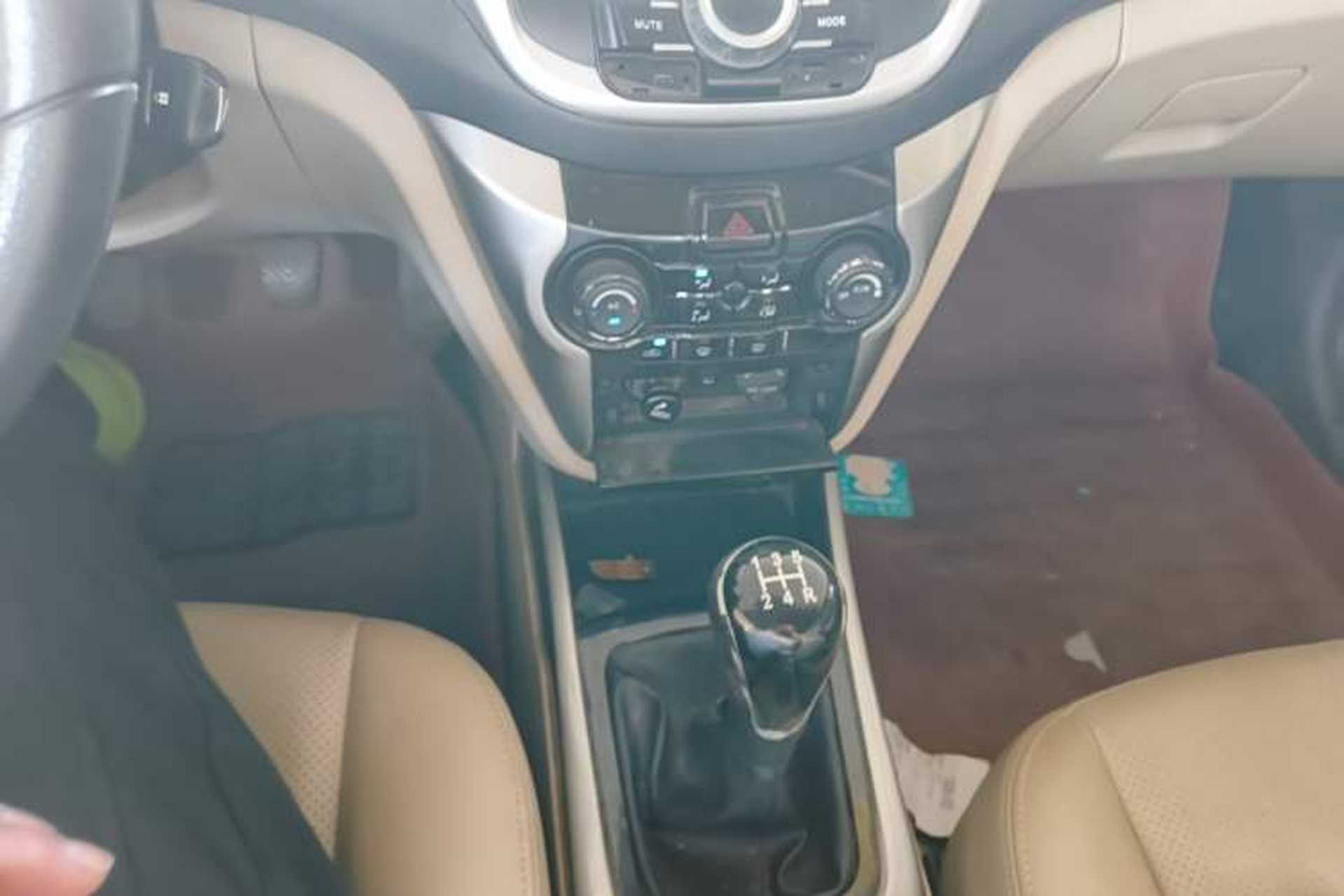 Used CHANGAN Eado 2013 1.6L Manual Elite Model China IV Standard Gear Lever