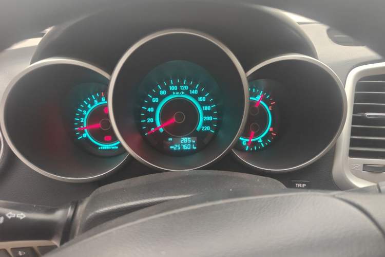 Used CHANGAN Eado 2013 1.6L Manual Elite Model China IV Standard Instrument Cluster