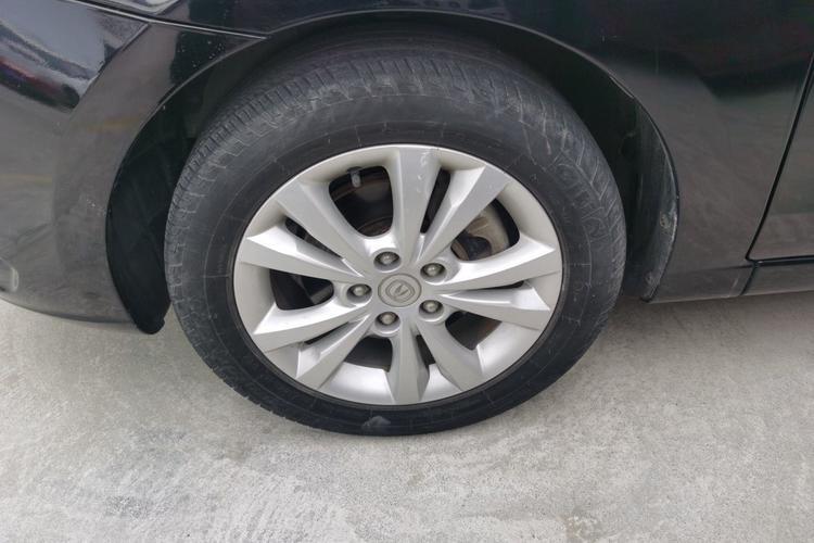 Used CHANGAN Eado 2013 1.6L Manual Luxury Model China V Standard Left Front Wheel Hub