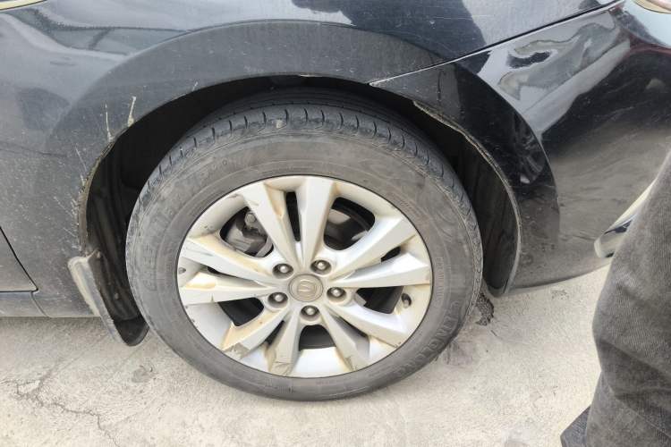 Used CHANGAN Eado 2013 1.6L Manual Luxury Model China V Standard Right Front Wheel Hub