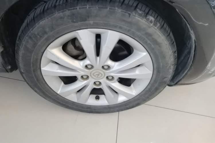 Used CHANGAN Eado 2013 1.6L Manual Luxury Model China V Standard Right Front Wheel Hub