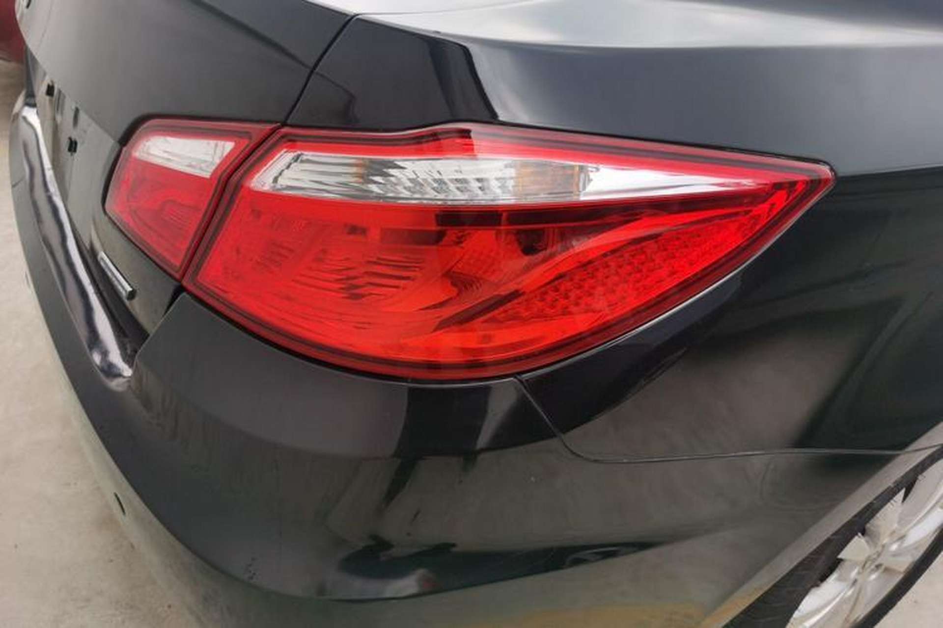 Used CHANGAN Eado 2013 1.6L Manual Luxury Model China V Standard Right Rear Taillight
