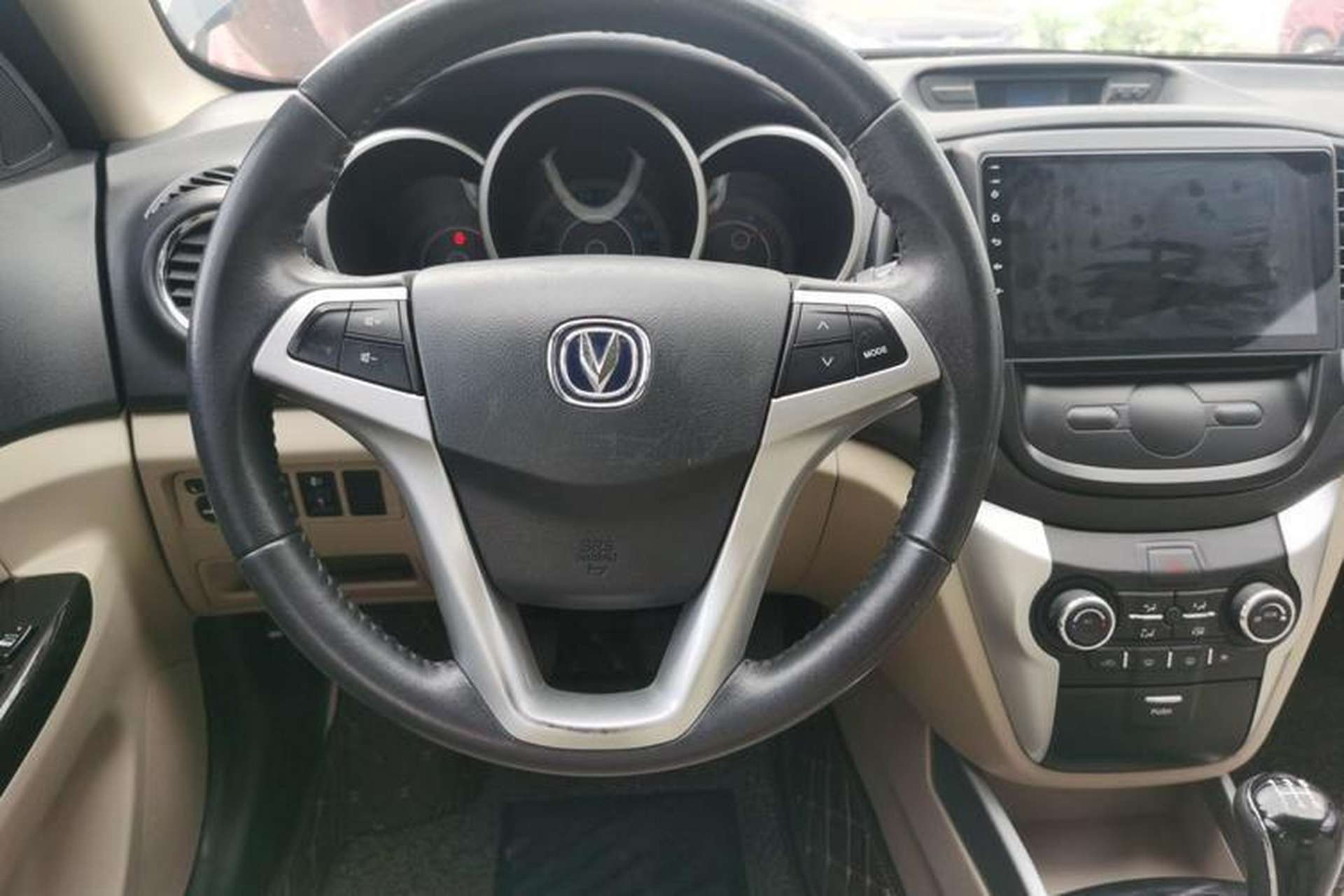 Used CHANGAN Eado 2013 1.6L Manual Luxury Model China V Standard Steering Wheel