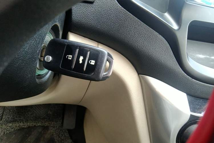 Used CHANGAN Eado 2013 1.6L Manual Elite Model China IV Standard Vehicle Key