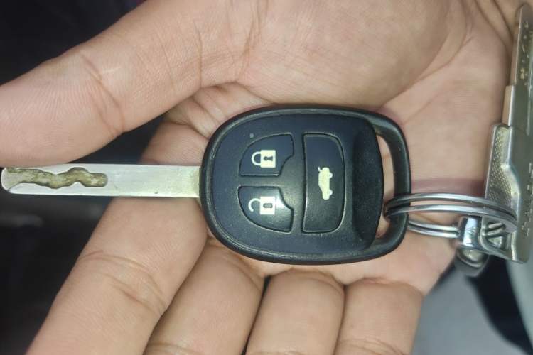 Used CHANGAN Eado 2013 1.6L Manual Elite Model China IV Standard Vehicle Key