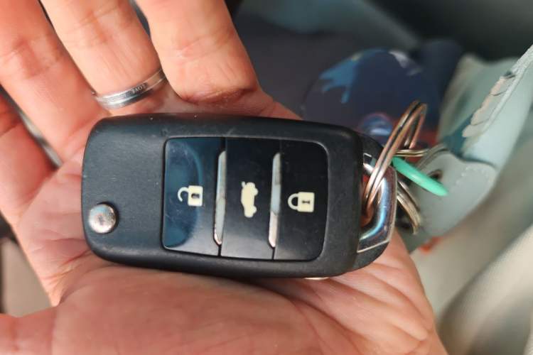 Used CHANGAN Eado 2013 1.6L Manual Luxury Model China V Standard Vehicle Key