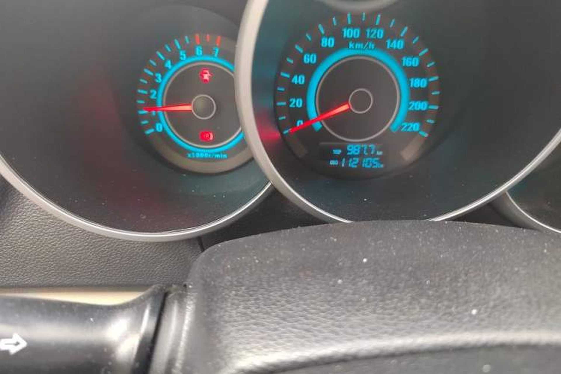 Used CHANGAN Eado 2013 1.6L Manual Elite Model China IV Standard Odometer Close Up