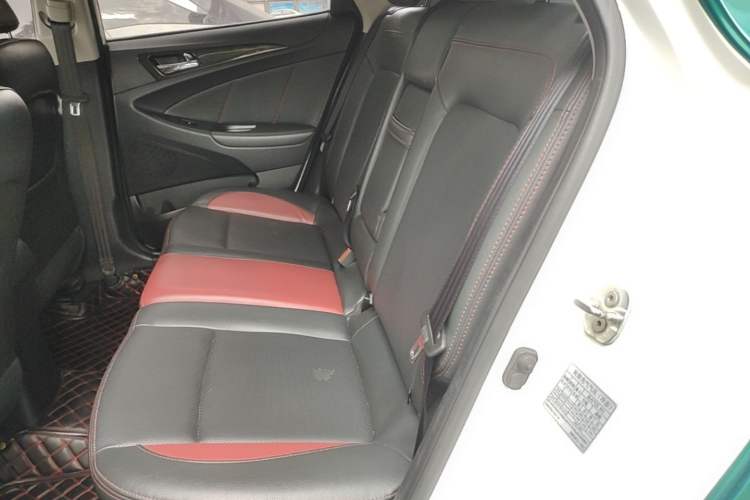 Used CHANGAN Eado 2013 1.6L Automatic Junku Model China IV Standard Left Rear Seat