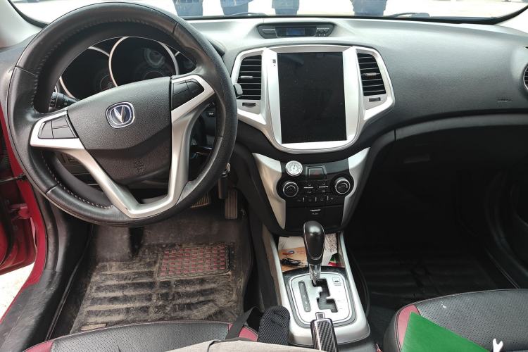 Used CHANGAN Eado 2013 1.6L Automatic Junku Model China IV Standard Center Console