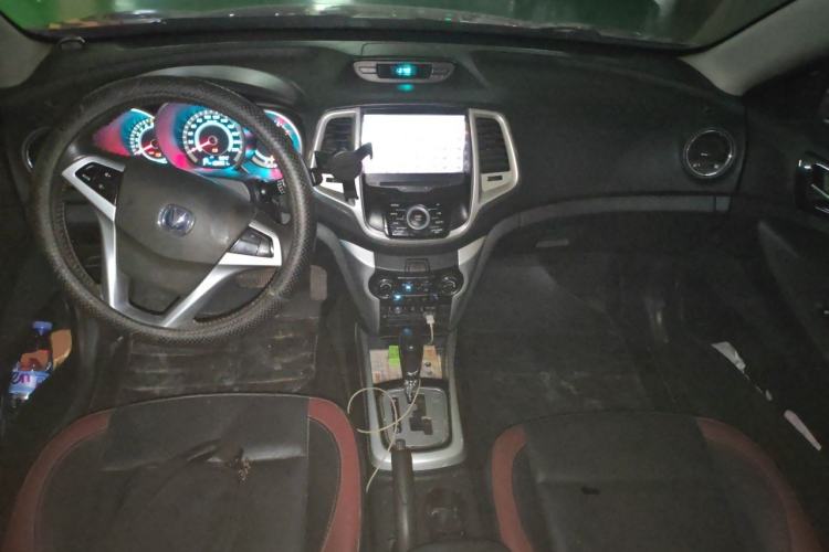 Used CHANGAN Eado 2013 1.6L Automatic Junku Model China IV Standard Center Console
