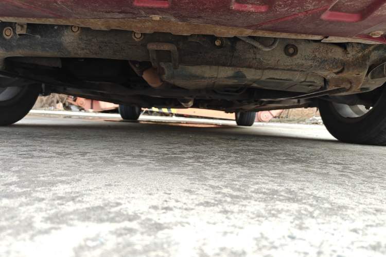Used CHANGAN Eado 2013 1.6L Automatic Junku Model China IV Standard Chassis Front