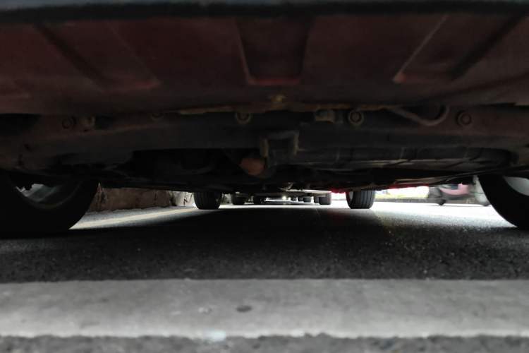 Used CHANGAN Eado 2013 1.6L Manual Junkuo Model China IV Standard Chassis Front