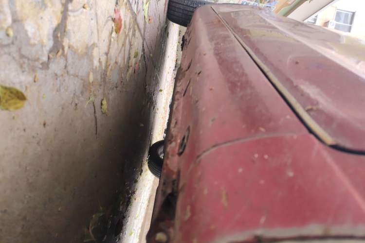Used CHANGAN Eado 2013 1.6L Manual Junkuo Model China IV Standard Chassis Front Right