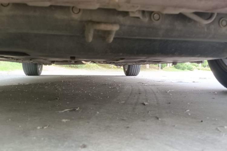 Used CHANGAN Eado 2013 1.6L Manual ZhiKu Model China IV Standard Chassis Front