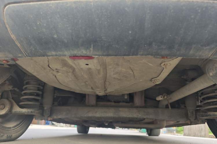 Used CHANGAN Eado 2013 1.6L Manual Junkuo Model China IV Standard Chassis Rear