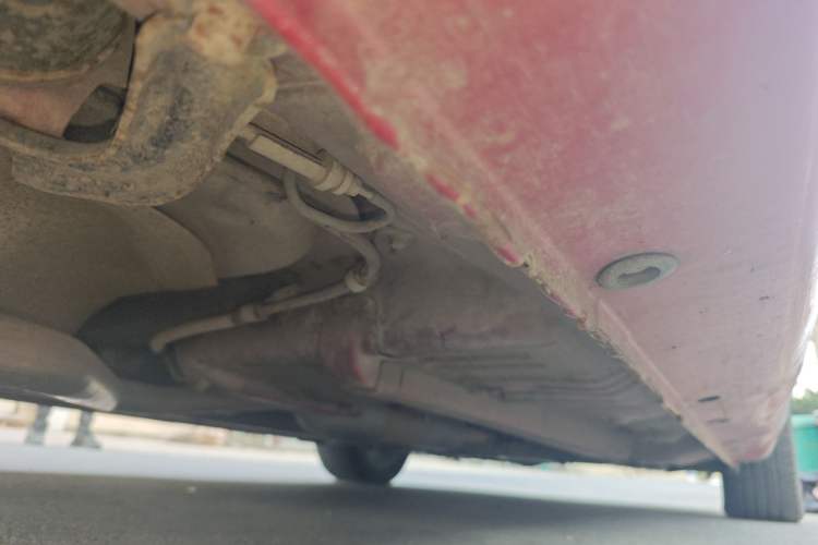 Used CHANGAN Eado 2013 1.6L Manual Junkuo Model China IV Standard Chassis Rear Right