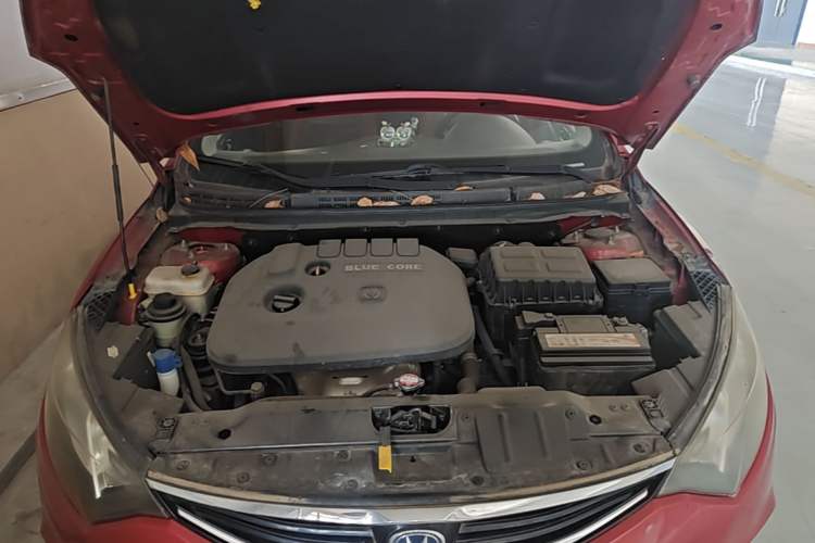 Used CHANGAN Eado 2013 1.6L Manual Junku Model China V Standard Engine Bay