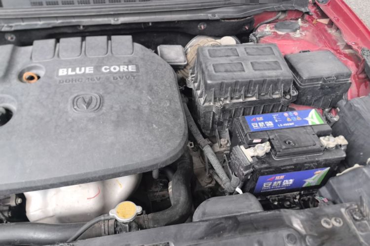 Used CHANGAN Eado 2013 1.6L Automatic Junku Model China IV Standard Engine Bay Left