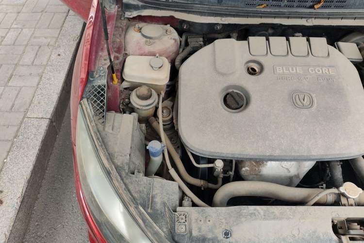 Used CHANGAN Eado 2013 1.6L Manual Junku Model China V Standard Engine Bay Right