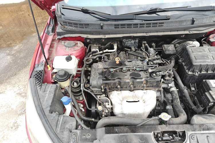 Used CHANGAN Eado 2013 1.6L Automatic Junku Model China IV Standard Engine Bay Right