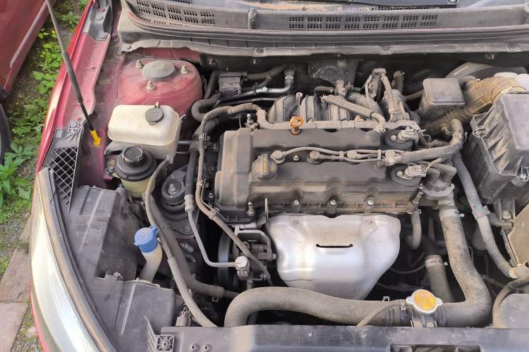 Used CHANGAN Eado 2013 1.6L Manual Junkuo Model China IV Standard Engine Bay Right