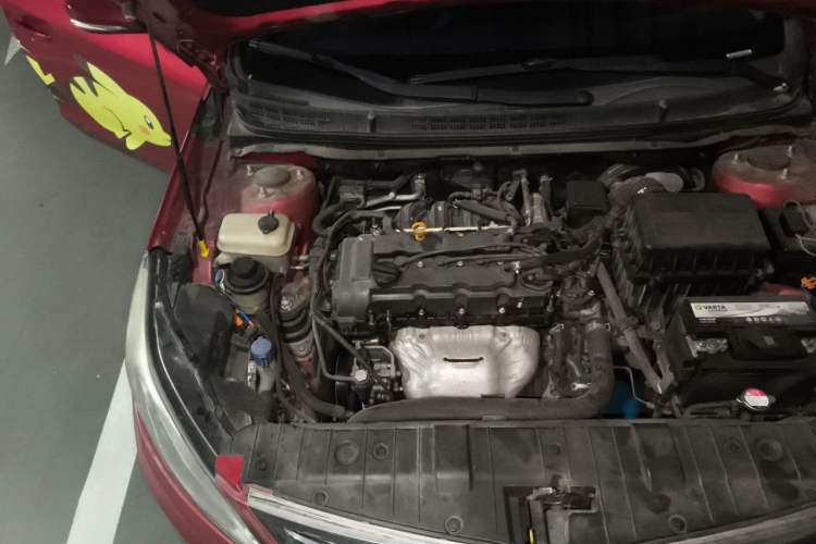 Used CHANGAN Eado 2013 1.6L Manual Luxury Model China V Standard Engine Bay Right