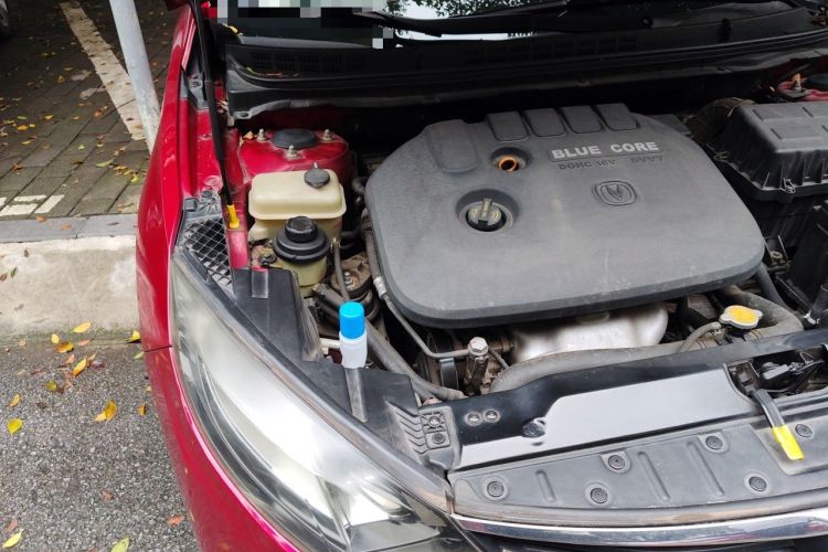 Used CHANGAN Eado 2013 1.6L Automatic ZhiKu Model China IV Standard Engine Bay Right