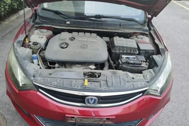 Used CHANGAN Eado 2013 1.6L Automatic Junku Model China IV Standard Engine Bay