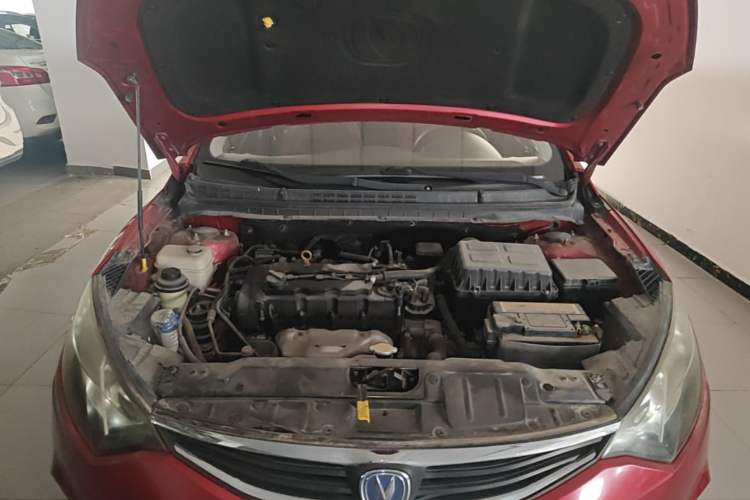Used CHANGAN Eado 2013 1.6L Automatic Junku Model China IV Standard Engine Bay